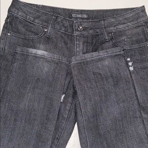 ZD Women’s Black Wash Skinny Jeans